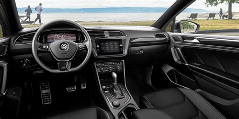 021 Volkswagen Tiguan Interior | Dimensions | Volkswagen of Oak Lawn