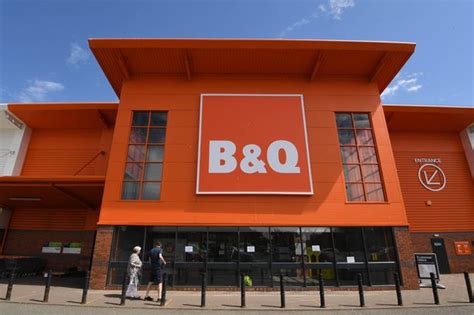 Bank holiday opening times for B&Q, Homebase, Wickes, The Range, Home Bargains and more ...