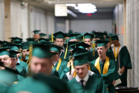 NDSU 2022 graduation - InForum | Fargo, Moorhead and West Fargo news, weather and sports