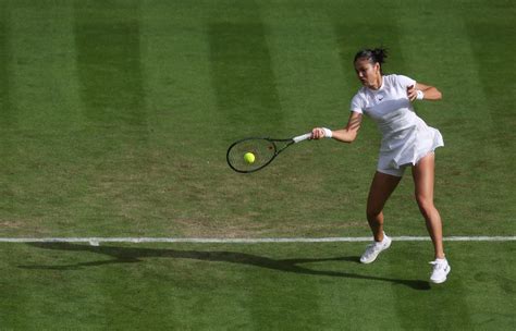 Emma Raducanu given Wimbledon reality check by Caroline Garcia ...