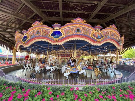 magic-kingdom-carousel-7-1 - The DIS