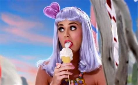 Katy Perry ft. Snoop Dogg - California Gurls | Lyrics of songs