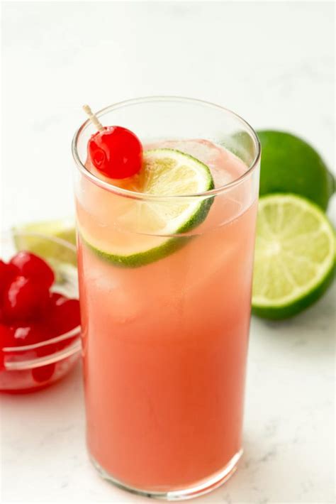 Sea Breeze Cocktail Punch - Crazy for Crust