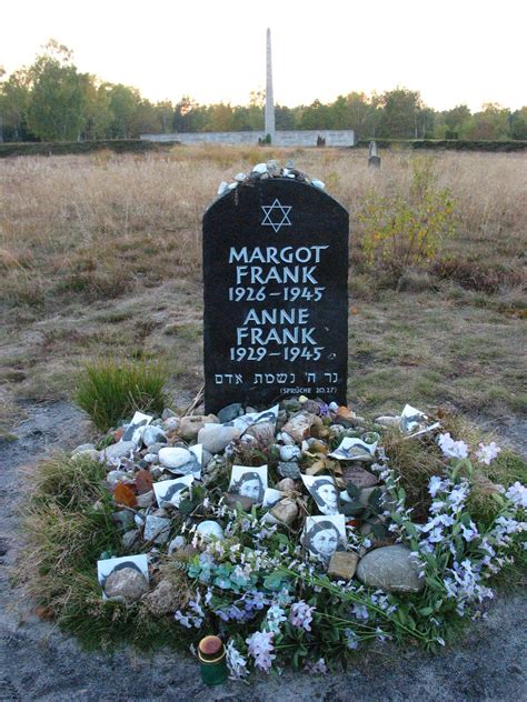 File:Anne frank memorial bergen belsen.jpg