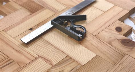 Herringbone Flooring: How To Install Herringbone Flooring - Workshopedia