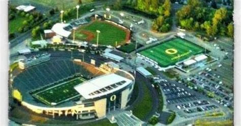 Oregon ducks stadium | College teams | Pinterest | Beautiful, Camps and Awesome