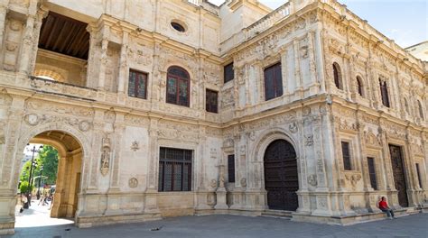 Visit Seville Town Hall in Historical Center | Expedia