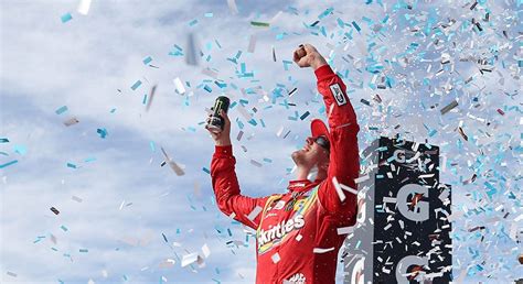 Kyle Busch keeps pace with NASCAR's all-time greats | NASCAR.com