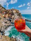 How to get the famous view of Manarola without a booking at Nessun Dorma restaurant — Helena ...