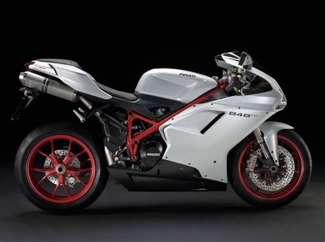 DUCATI Superbike 848 EVO (2013-2014) Specs, Performance & Photos - autoevolution