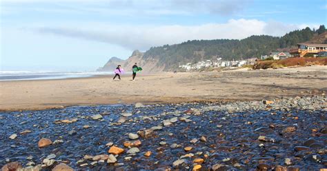 Ways to Explore the Shore in Lincoln City - Travel Oregon