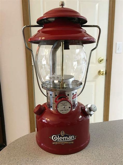 COLEMAN 200B 1995 Diamond logo | Vintage lanterns, Coleman lantern, Coleman lamp