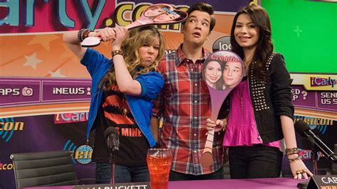 Why Isn’t Sam in ‘iCarly’ Reboot? Why Jennette McCurdy Not Coming Back ...