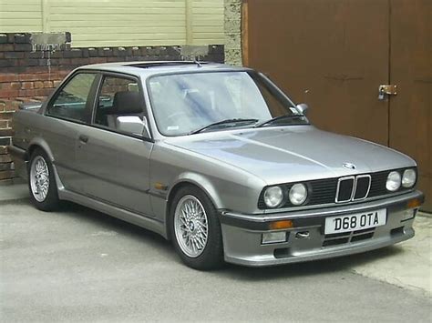 Bmw e30 325i m tech ii