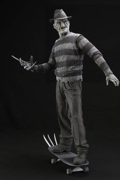 Neca - Freddy Krueger BW Comic Book Action Figure - Horror Line