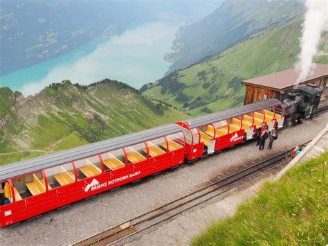 Expert Guide to Train Travel in Switzerland (2024 Update)