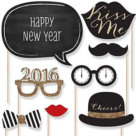 New Years Photo Booth Props | CrystalandComp.com