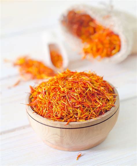 Saffron Threads - Healthier Steps