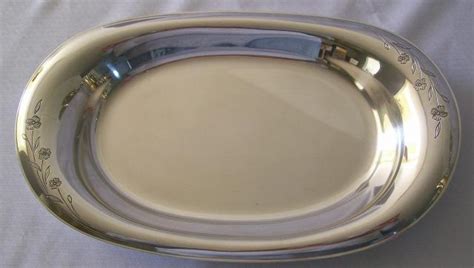 Silverplate Patterns - SPRINGTIME 1957 by 1847 Rogers Bros. - BREAD TRAY