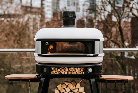 Gozney Dome Is a Next-Gen Pizza Oven That Will Turn Your Backyard Into a Pizzeria