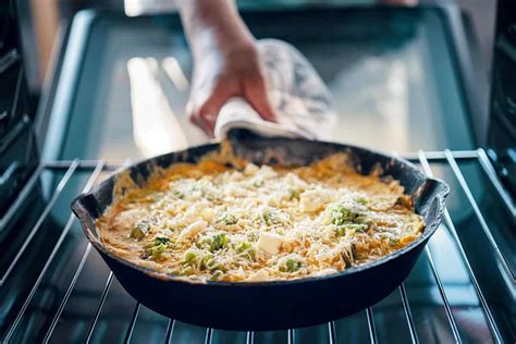 Are Non-Stick Pans Oven-Safe? - Kitchen Seer