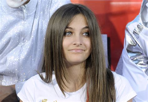 Michael Jackson’s Daughter Paris Jackson Looks Stunning In New Pictures