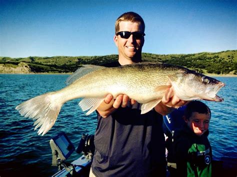 South Dakota Walleye Fishing Guide Serivce | Guided Walleye Fishing on ...