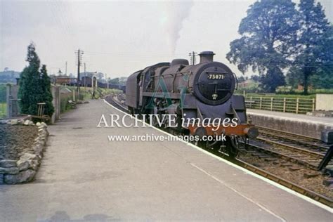 Templecombe Railway Station 1964 – ARCHIVE images