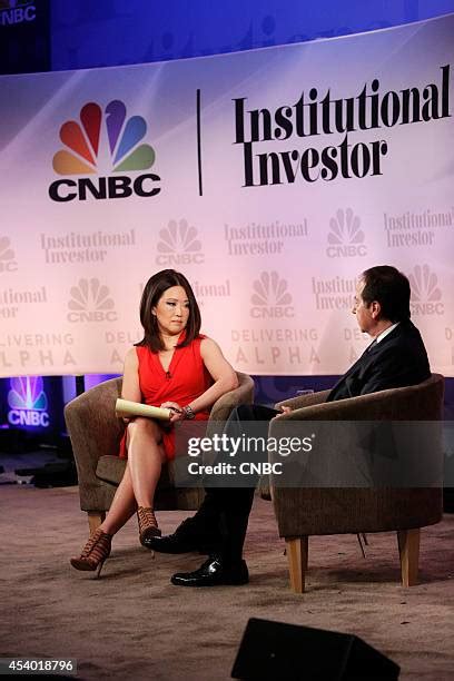 63 Melissa Lee Cnbc Photos & High Res Pictures - Getty Images