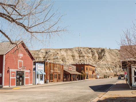 Medora CVB | Official North Dakota Travel & Tourism Guide