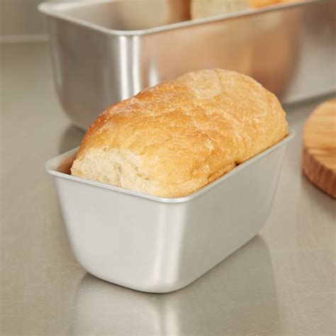 Vollrath 5431 Wear-Ever 1 lb. Seamless Aluminum Bread Loaf Pan - 5" x 3 3/8" x 2 1/2"