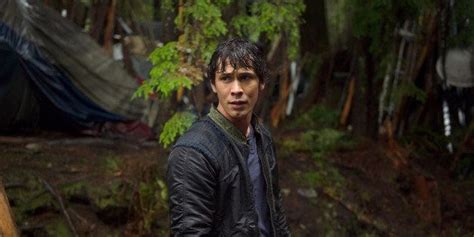 'The 100' Finale Secrets And What's Coming In Season 2: All The Insider ...