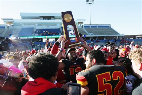 Ferris State repeats as DII football national champions | NCAA.com