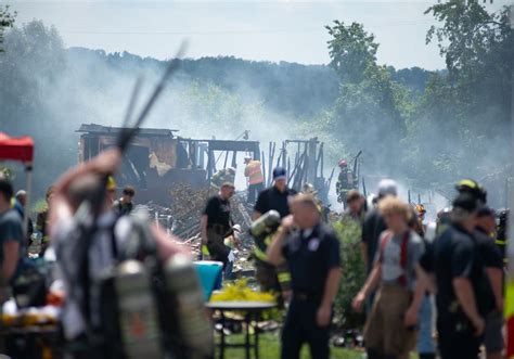 ‘It looks like a war zone’: 4 killed in massive house explosion in Plum ...