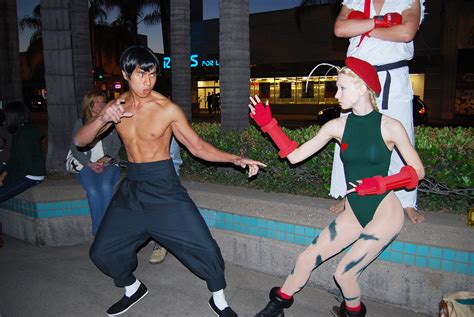 Street Fighter cosplay #32 -- Fei Long vs. Cammy