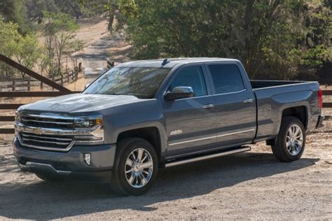 2016 Chevrolet Silverado 1500 Review & Ratings | Edmunds