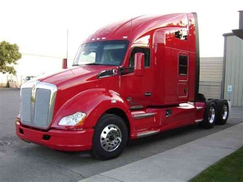 Kenworth T680 (2016) : Sleeper Semi Trucks