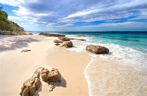 13 of the Best Beaches in NSW, Australia | Discover World-Class Beaches!