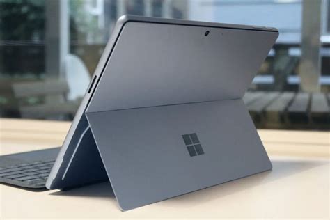 Surface Pro Battery Not Charging (Common Causes & Solutions) | Surface pro, Microsoft surface ...