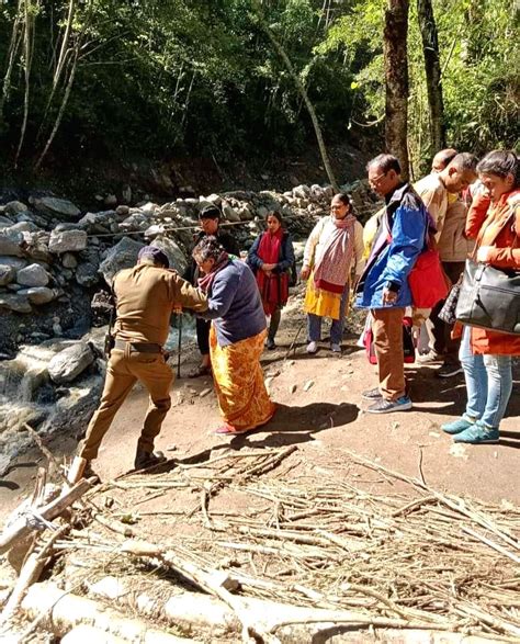 : North Sikkim: Rescue operation of stranded tourists after landslides