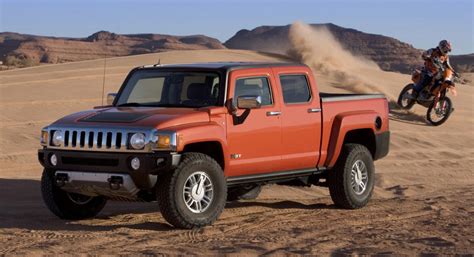 One and Out: The 2009 Hummer H3T | The Daily Drive | Consumer Guide® The Daily Drive | Consumer ...