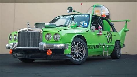 Real-life Homer car revealed - Drive