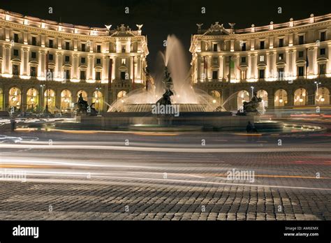 Piazza della Repubblica, Rome, Italy Stock Photo - Alamy