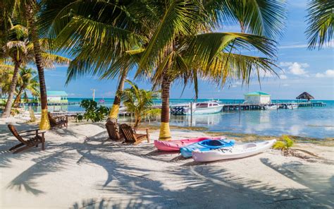 Beautiful Belize: 5 Reasons to Make the Trip - Funbelizevacations