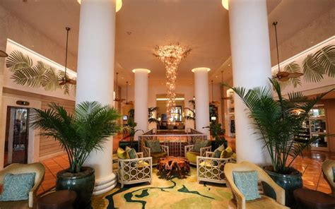 Stay At The Best Sustainable Luxury Hotel in Miami - The Palms Hotel and Spa Review – Travels of ...