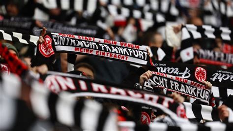 Eintracht Frankfurt Fans Neapel