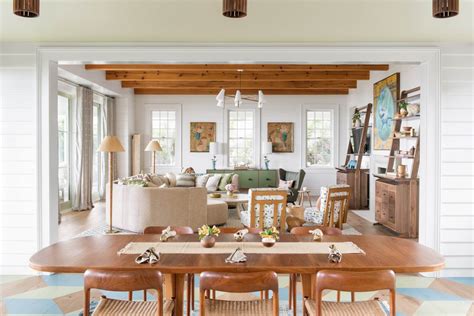 Beach Cottage Dining Room