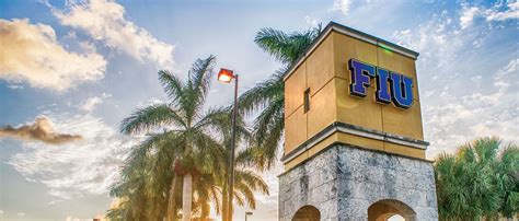 Study Abroad in the US at Florida International University