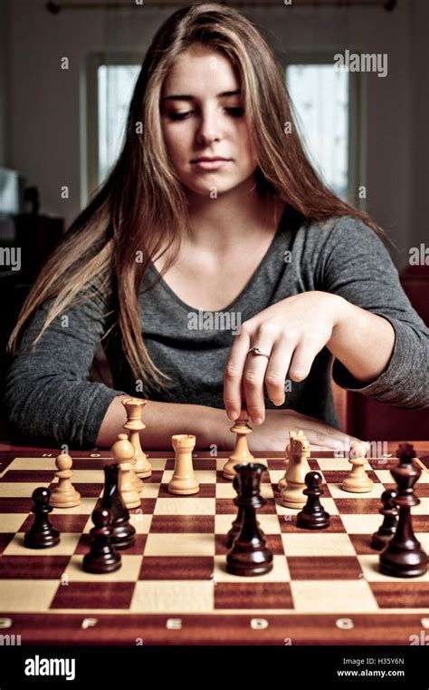 girl playing chess Stock Photo - Alamy