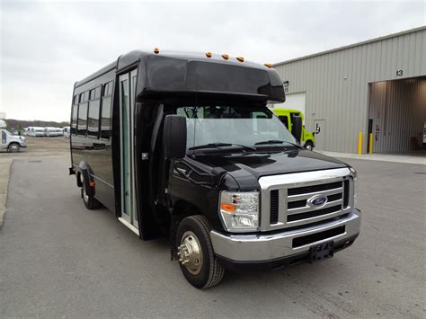 2017 Elkhart Coach Ford E350 14 Passenger Shuttle Bus